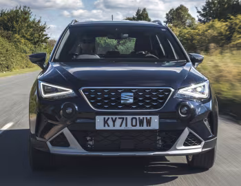 SEAT Arona Xperience [UK-spec] '2021–25