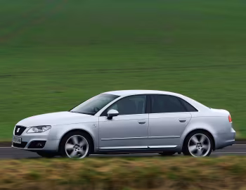 SEAT Exeo [UK-spec] '2009–11