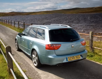 SEAT Exeo ST [UK-spec] '2009–11