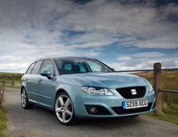 SEAT Exeo ST [UK-spec] '2009–11