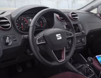 Інтер'єр SEAT Ibiza '2015–17
