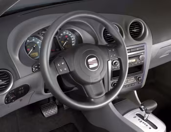 Торпедо SEAT Ibiza 3-door [Worldwide] (6L) '2006–08