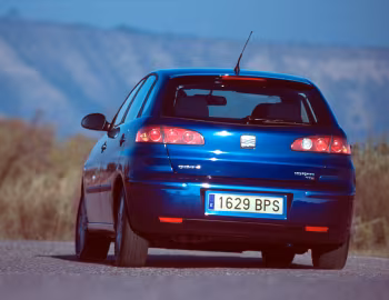 SEAT Ibiza 5-door '2002–06