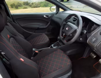 Интерьер SEAT Ibiza Bocanegra [UK-spec] '2009–12