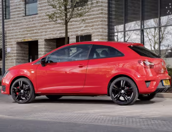 SEAT Ibiza Cupra "Black" [UK-spec] '01.2016–05.2017