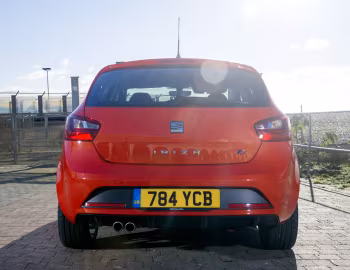 SEAT Ibiza FR [UK-spec] '2015–17