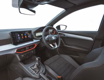 Interior SEAT Ibiza FR [UK-spec] '2021–25
