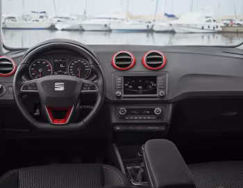 Передня панель SEAT Ibiza FR '2015–17
