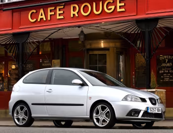 SEAT Ibiza FR [UK-spec] (6L) '2006–08