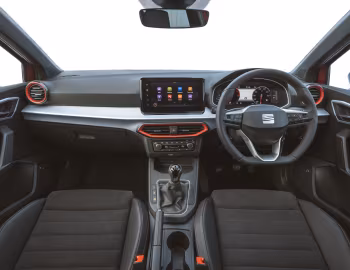 Торпедо SEAT Ibiza FR [UK-spec] '2021–25