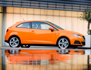 SEAT Ibiza SC [UK-spec] '2008–12