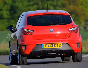 SEAT Ibiza Cupra [UK-spec] '2012–15
