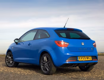 SEAT Ibiza SC FR [UK-spec] '2009–12