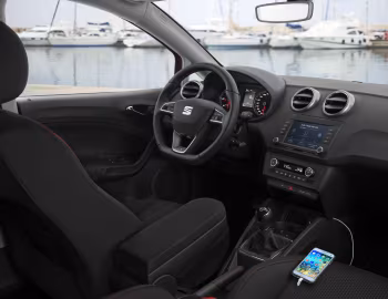 Інтер'єр SEAT Ibiza ST FR '2015–17