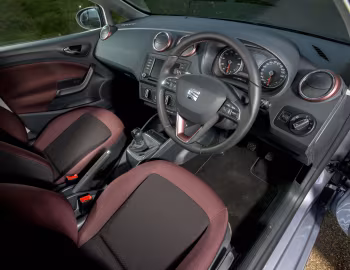 Интерьер SEAT Ibiza "Velvet Edition" [UK-spec] '2015–17