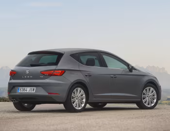 SEAT León [Worldwide] (5F) '2016–20