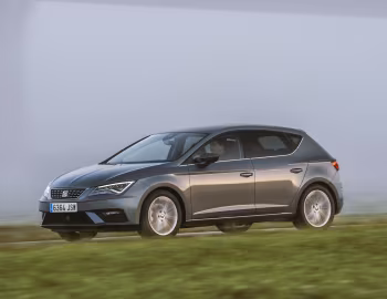 SEAT León [Worldwide] (5F) '2016–20