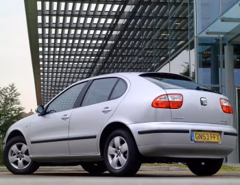 SEAT León [UK-spec] (1M) '2003–05