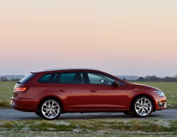 SEAT León ST FR [UK-spec] (5F) '2014–16