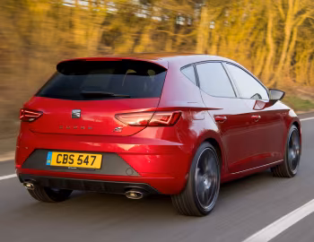SEAT León Cupra 300 [UK-spec] (5F) '2017–20