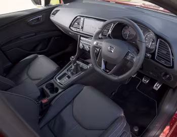 Интерьер SEAT León Cupra 300 [UK-spec] (5F) '2017–20