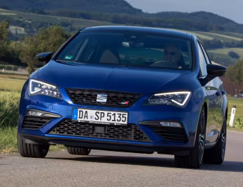SEAT León Cupra 300 [Worldwide] (5F) '2017–20