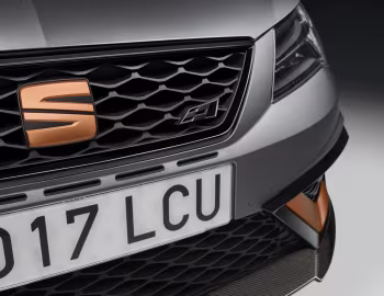 SEAT León Cupra R [Worldwide] (5F) '2017–20