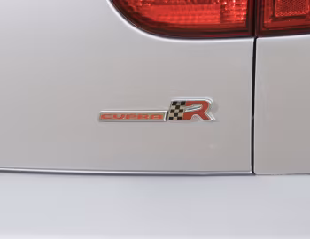 SEAT León Cupra R [UK-spec] (1M) '2003–05