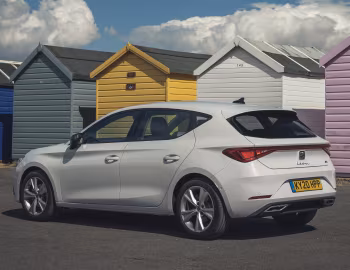 SEAT León FR [UK-spec] '2020–pr.