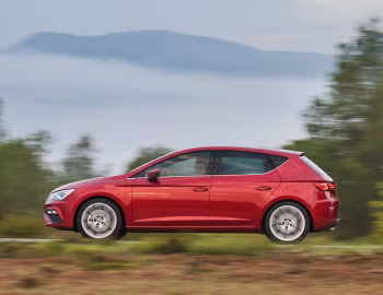 SEAT León FR [Worldwide] (5F) '2016–20