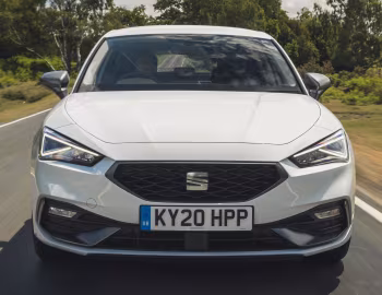 SEAT León FR [UK-spec] '2020–pr.
