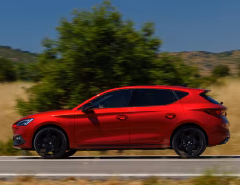 SEAT León FR eHybrid "75 Aniversario" '2025–pr.