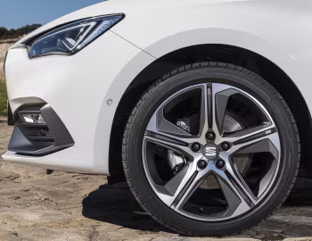 SEAT León FR TGI [Worldwide] '2020–н.в.