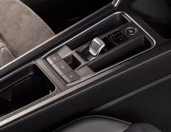 Интерьер SEAT León FR TGI [Worldwide] '2020–н.в.