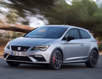 SEAT León SC Cupra 300 [Worldwide] (5F) '2017–20