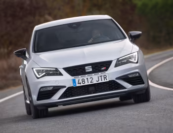 SEAT León SC Cupra 300 [Worldwide] (5F) '2017–20
