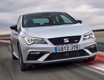 SEAT León SC Cupra 300 [Worldwide] (5F) '2017–20