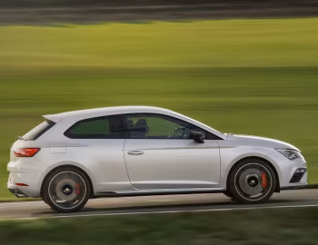SEAT León SC Cupra 300 [Worldwide] (5F) '2017–20