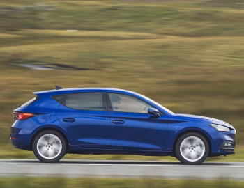 SEAT León SE [UK-spec] '2020–н.в.