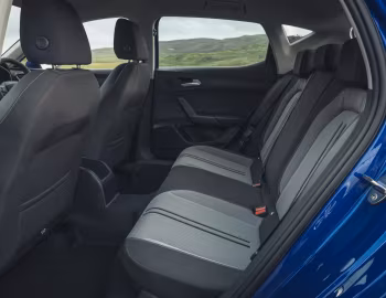 Interior SEAT León SE [UK-spec] '2020–pr.