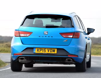 SEAT León ST Cupra 280 [UK-spec] (5F) '2015–16