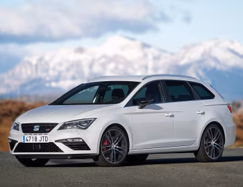 SEAT León ST Cupra 300 [Worldwide] (5F) '2017–20