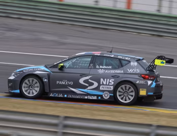 SEAT León TCR (5F) '2016–17