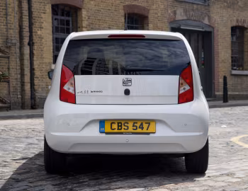 SEAT Mii by MANGO 5-door [UK-spec] '2016