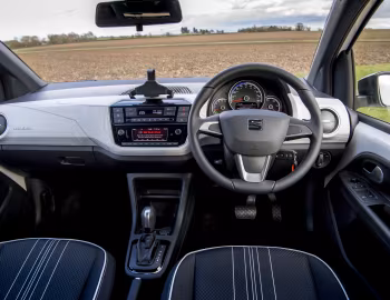 Торпедо SEAT Mii electric [UK-spec] '2020–21