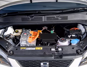 Sous la capuche SEAT Mii electric [UK-spec] '2020–21