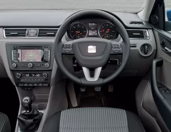 Торпедо SEAT Toledo [UK-spec] '2012–15