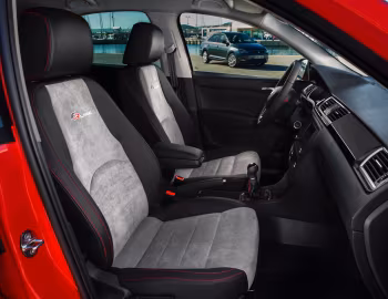 Интерьер SEAT Toledo FR Line '2015–18