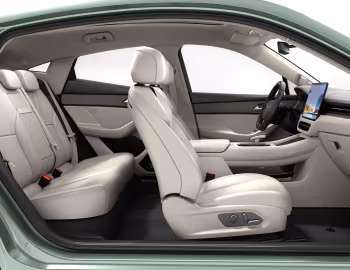 Interior Seres 5 [EU-spec] '2023–pr.