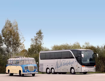 Setra S8 '1961 & Setra S415 HDH '2002